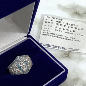 プラチナダイヤモンドリング1.71ctと中央宝石研究所による評価書の画像