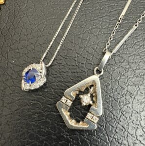 プラチナネックレス