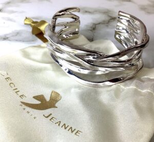 CECILE ET JEANNE シーバングル1